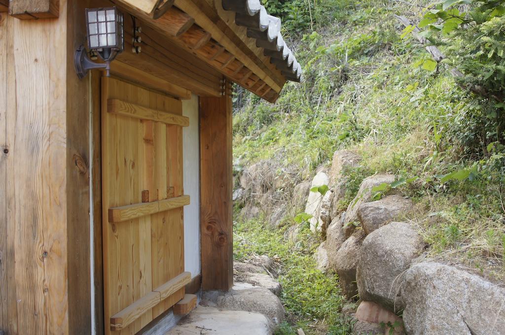 Korean Traditional House - Chungnokdang Hotel Boseong Room photo