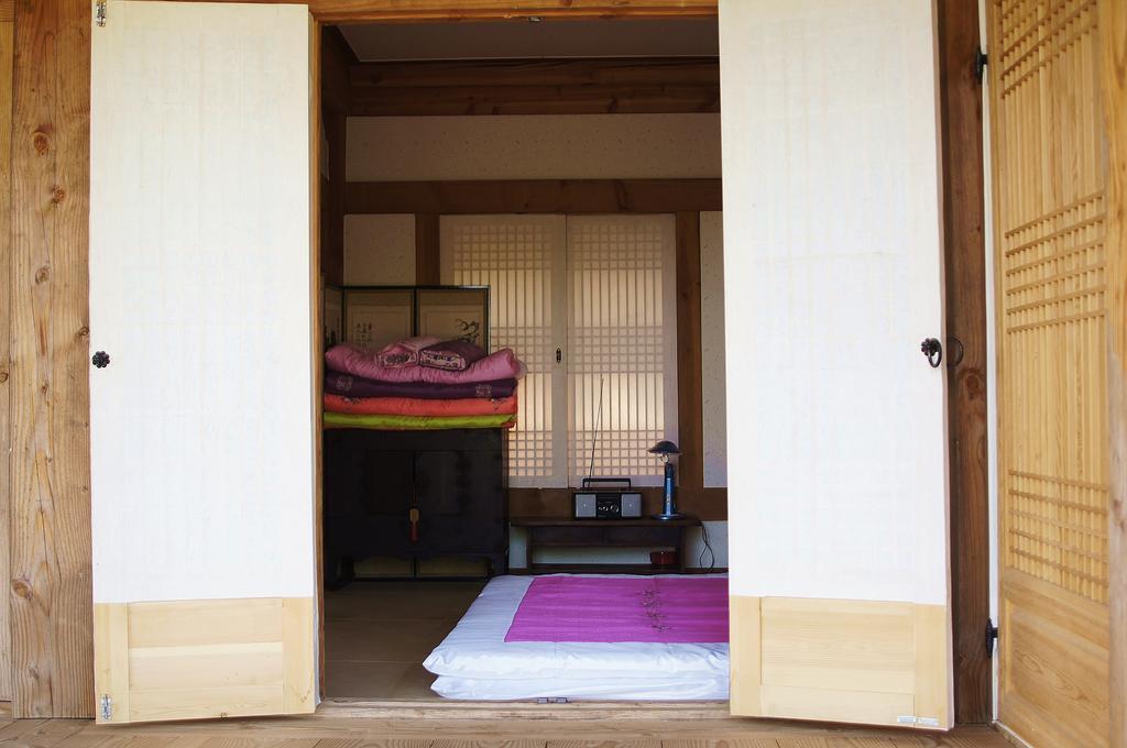 Korean Traditional House - Chungnokdang Hotel Boseong Room photo