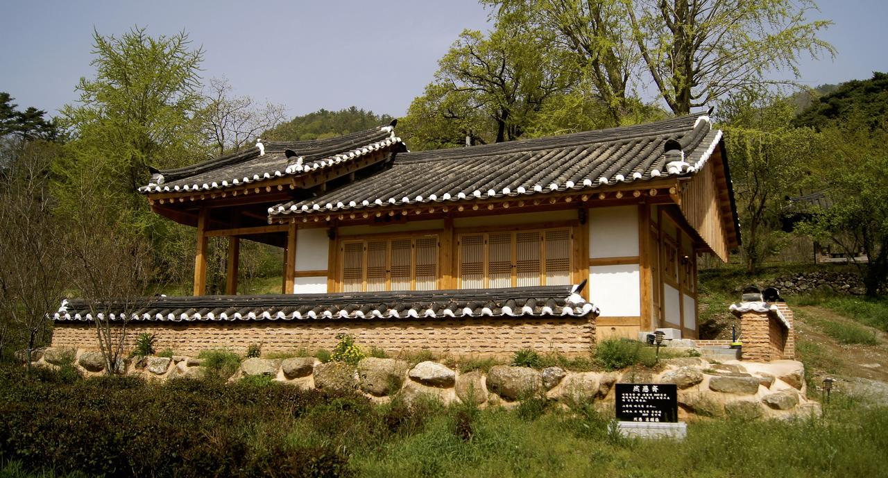 Korean Traditional House - Chungnokdang Hotel Boseong Exterior photo